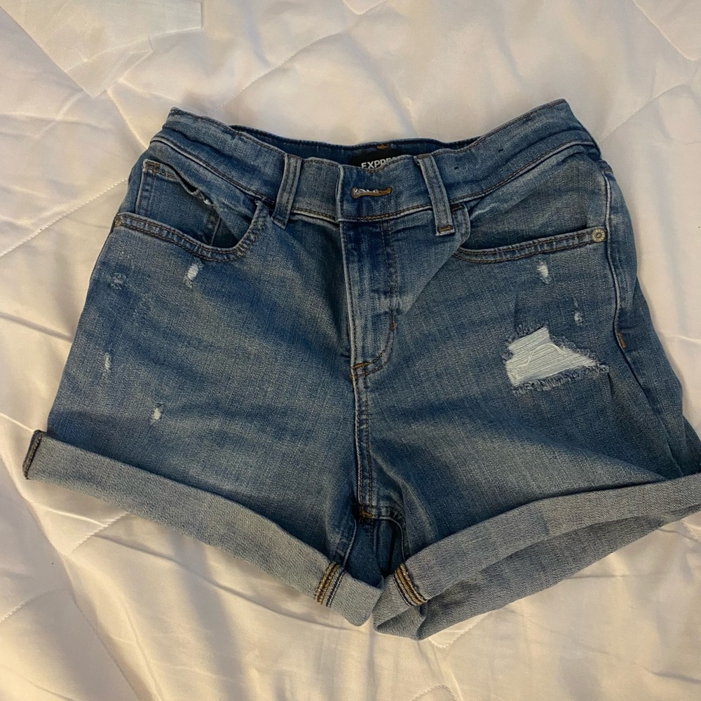 Express shorts